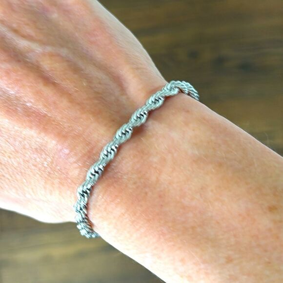 Men’s Rope Chain Necklace & Bracelet Gift Set | Sleek Silver Tone Hip Hop Style - Picture 4 of 7